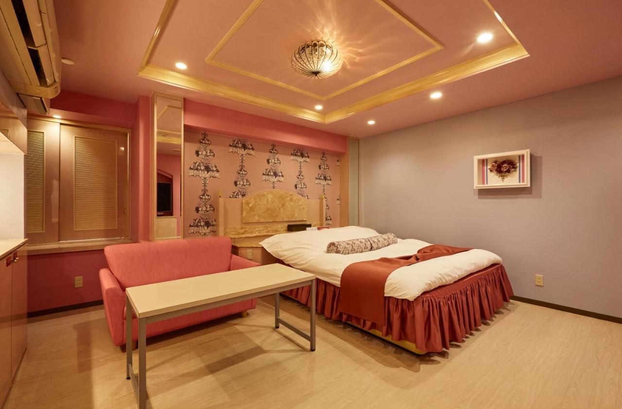 Hotel Christmas (Adults Only) Inazawa 外观 照片