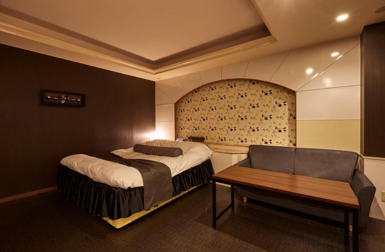 Hotel Christmas (Adults Only) Inazawa 外观 照片