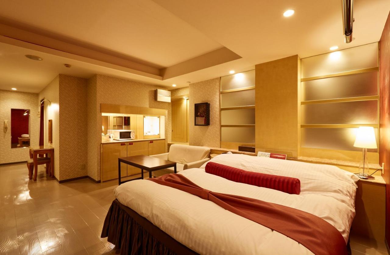 Hotel Christmas (Adults Only) Inazawa 外观 照片